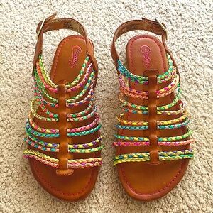 NWOT Candie’s Sandals Girl’s Size 3 Brown Strappy Multicolor Neon